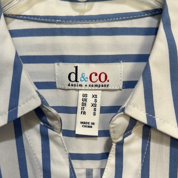 Blue Striped Floral Button-Up Shirt - Picture 2 of 3